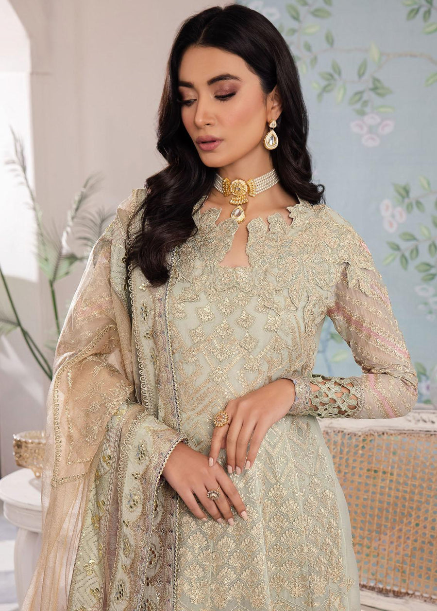 IZNIK Chinon Embroidered Chiffon Unstitched 3Pc Suit CC-33 Qiana