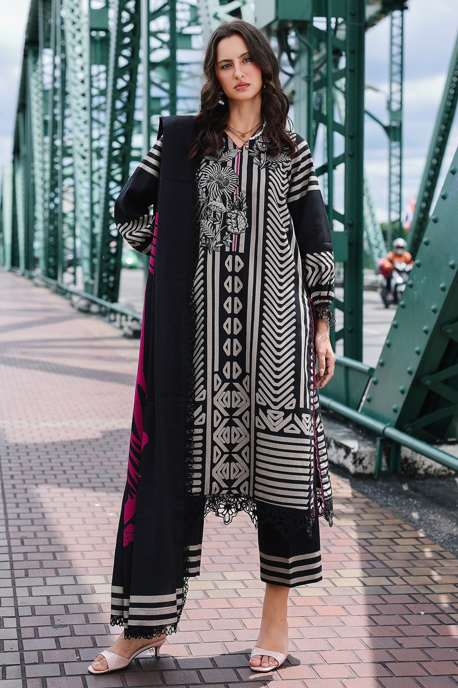 Charizma Combination Embroidered Linen Unstitched 3Pc Suit CCW6-01