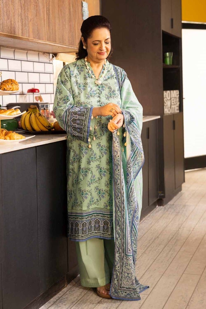 Gul Ahmed Mothers Printed Lawn Unstitched 3Pc Suit CL-42079A