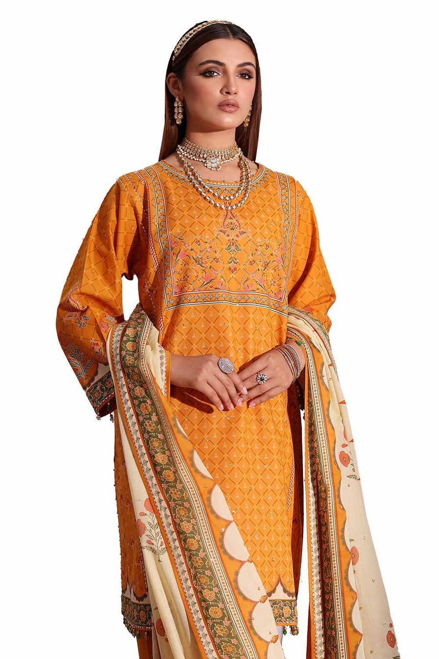 Gul Ahmed Embroidered Lawn Unstitched 3Pc Suit CL-42102