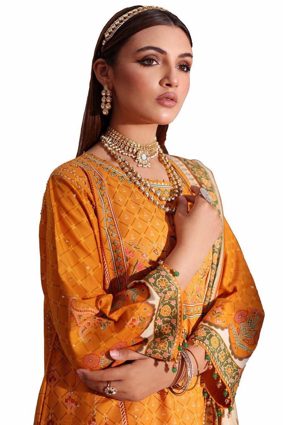 Gul Ahmed Embroidered Lawn Unstitched 3Pc Suit CL-42102