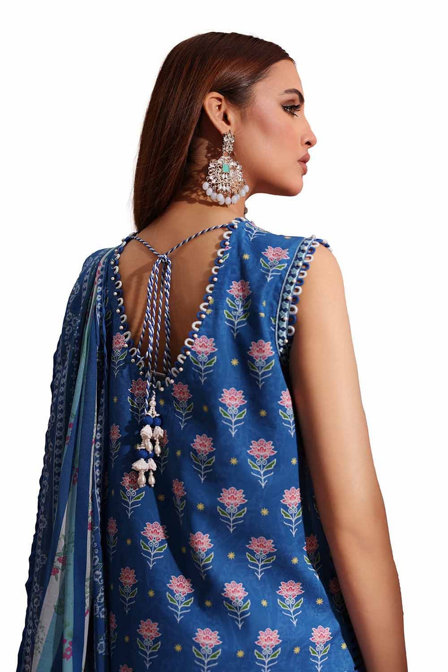 Gul Ahmed Embroidered Lawn Unstitched 3Pc Suit CL-42105