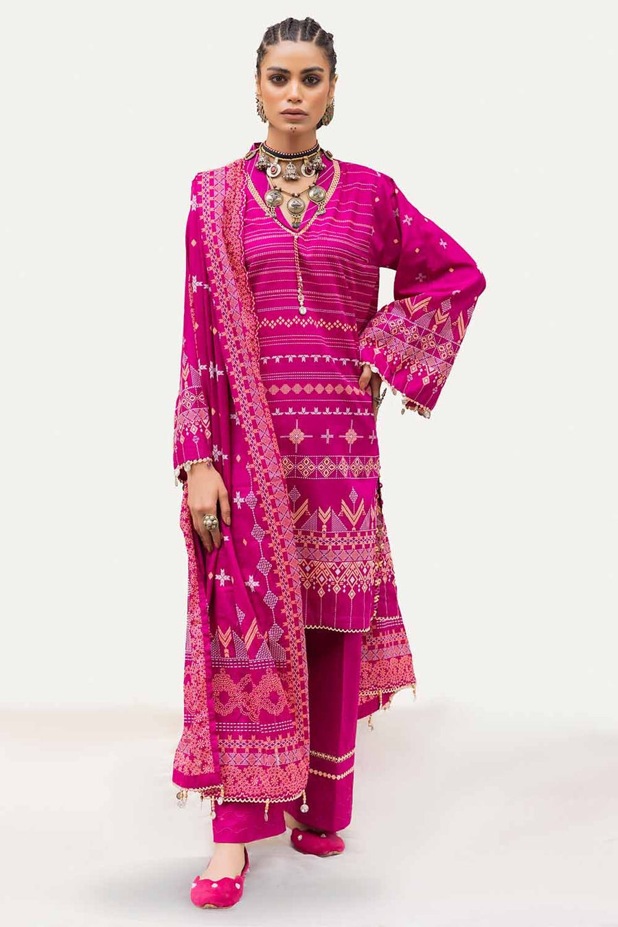 Gul Ahmed Printed Lawn Unstitched 3Pc Suit CL-42142
