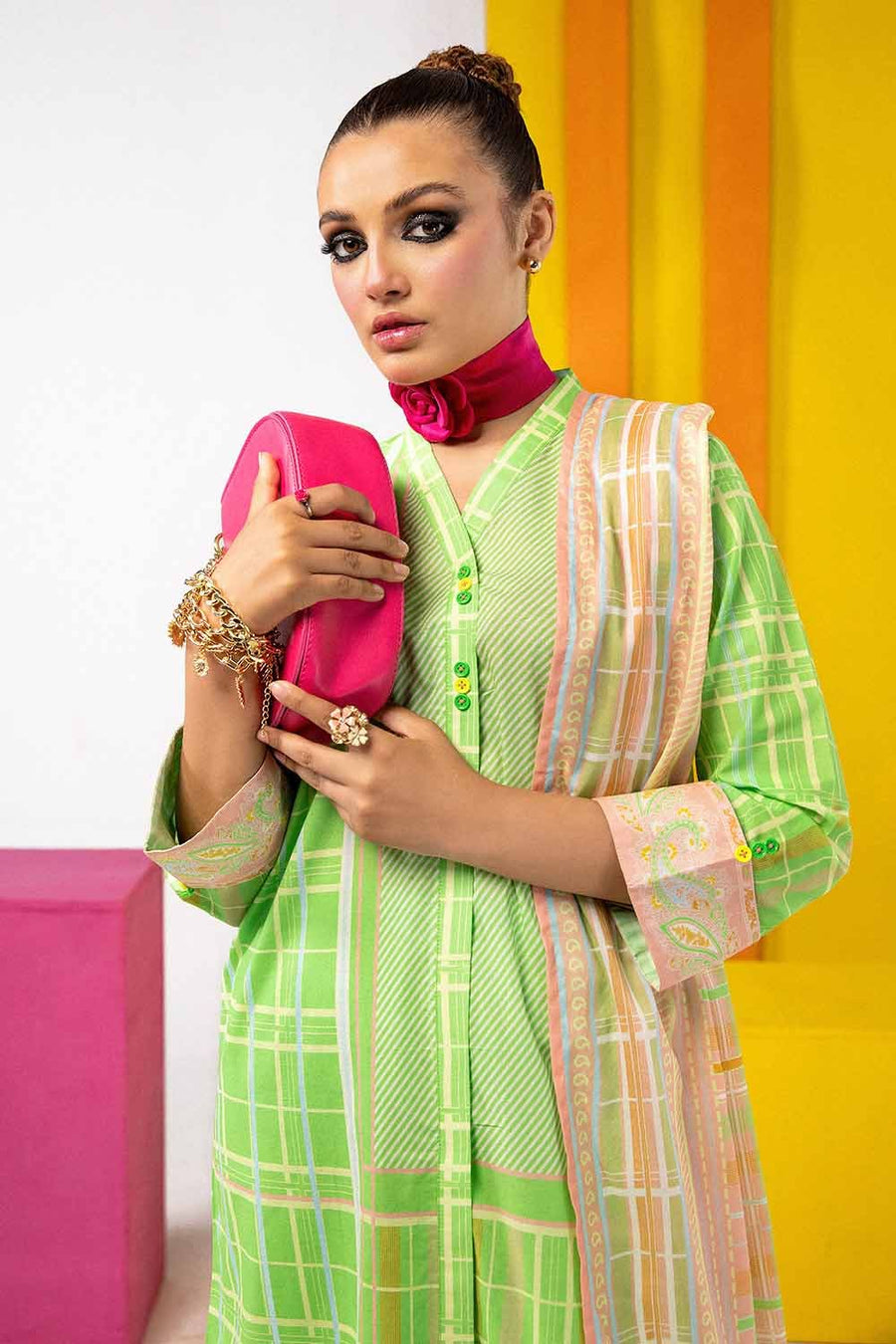 Gul Ahmed Printed Lawn Unstitched 3Pc Suit CL-42148