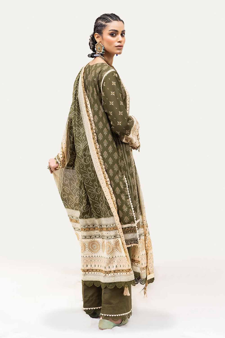 Gul Ahmed Printed Lawn Unstitched 3Pc Suit CL-42205