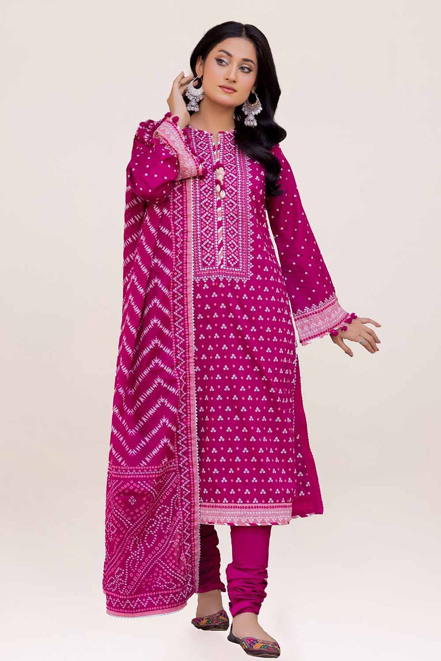 Gul Ahmed Printed Lawn Unstitched 3Pc Suit CL-42241B