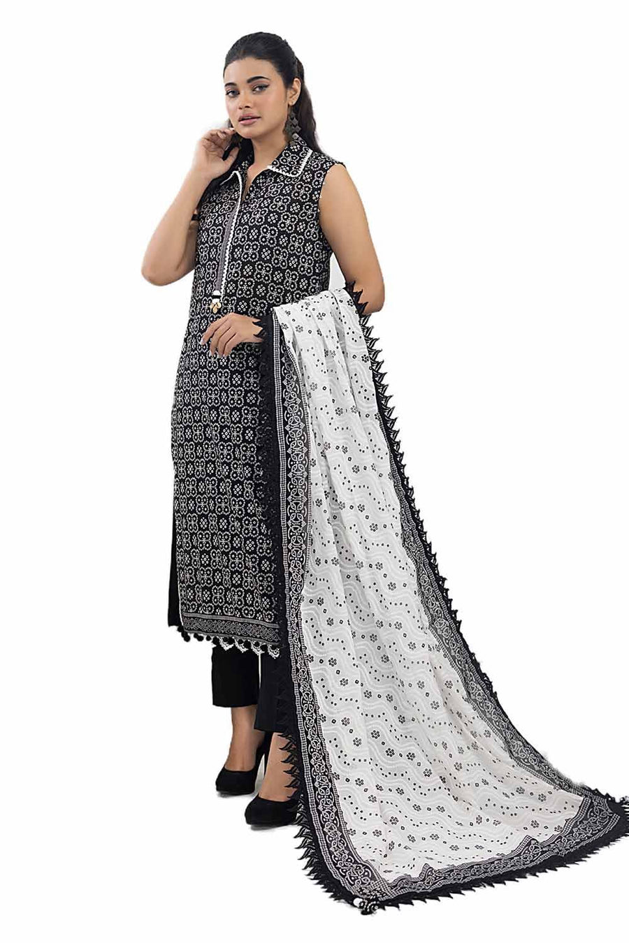 Gul Ahmed Printed Lawn Unstitched 3Pc Suit CL-42242A