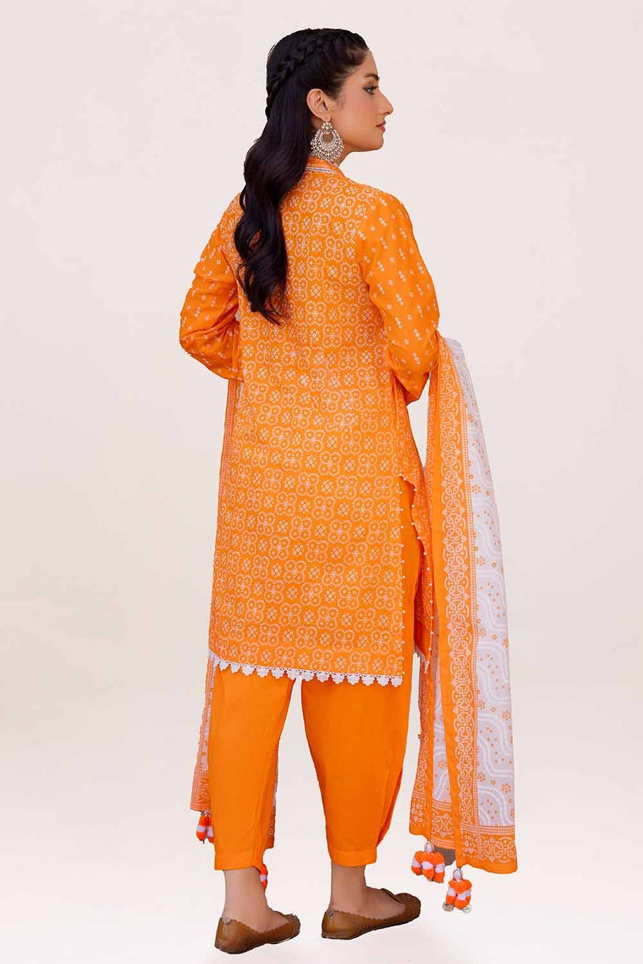 Gul Ahmed Printed Lawn Unstitched 3Pc Suit CL-42242B