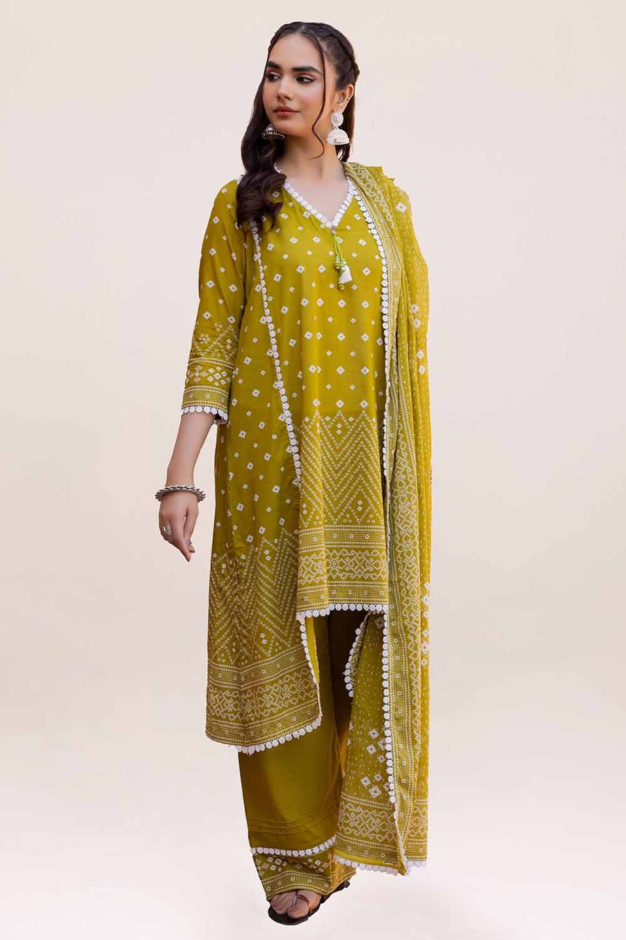 Gul Ahmed Printed Lawn Unstitched 3Pc Suit CL-42287A