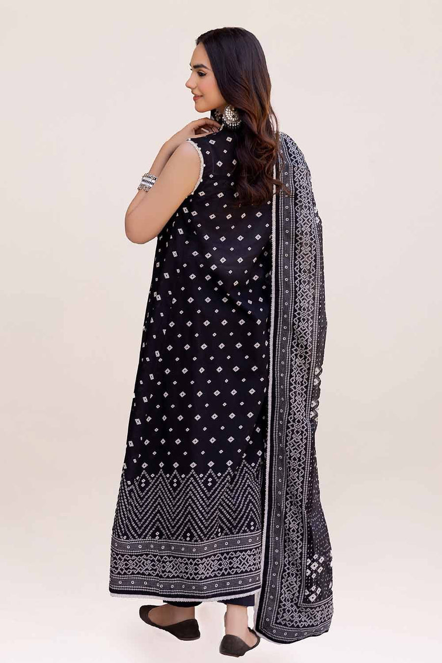 Gul Ahmed Printed Lawn Unstitched 3Pc Suit CL-42287B