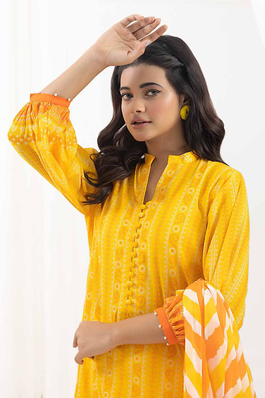 Gul Ahmed Printed Lawn Unstitched 3Pc Suit CL-42288A