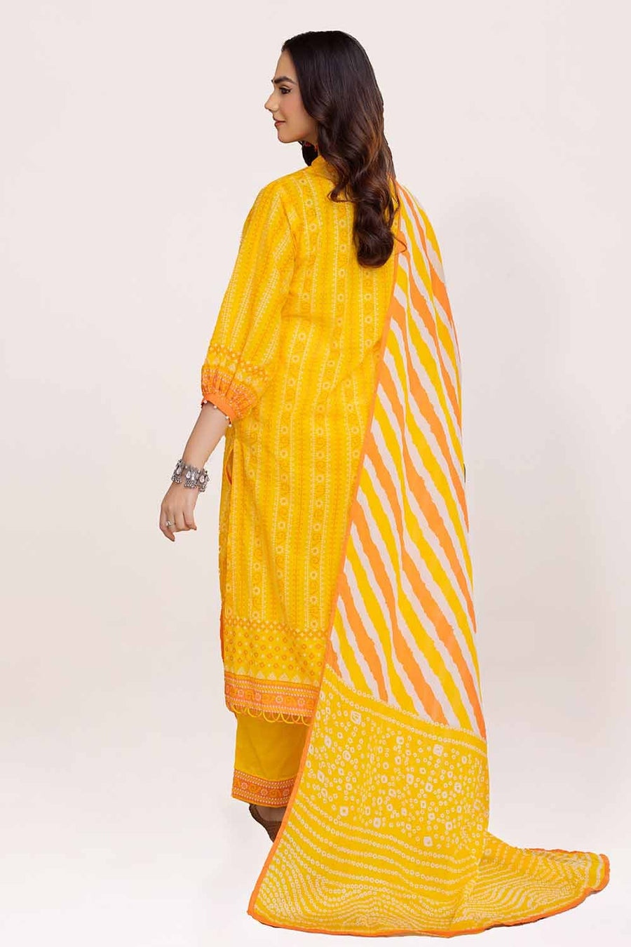 Gul Ahmed Printed Lawn Unstitched 3Pc Suit CL-42288A