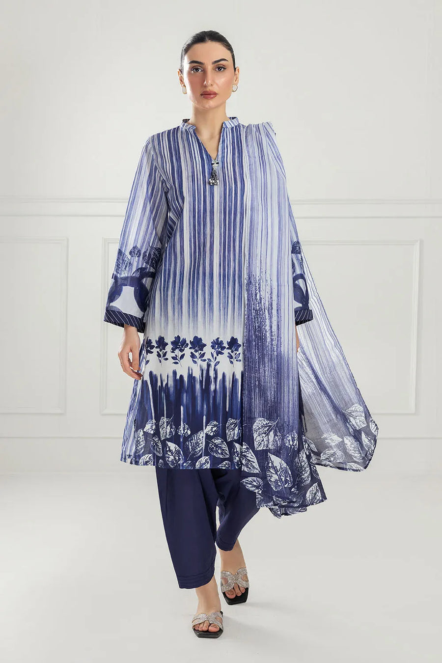 Gul Ahmed The joy Of Summer Printed Lawn Unstitched 3Pc Suit CL-52058