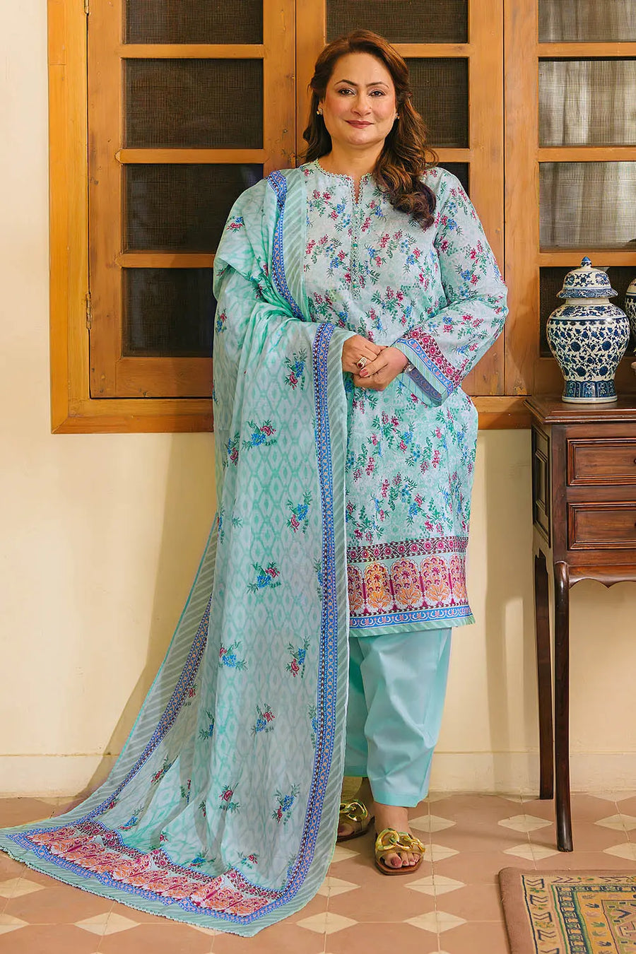 Gul Ahmed Tribute To Mother Unstitched Lawn 3Pc Suit CL-52126 A