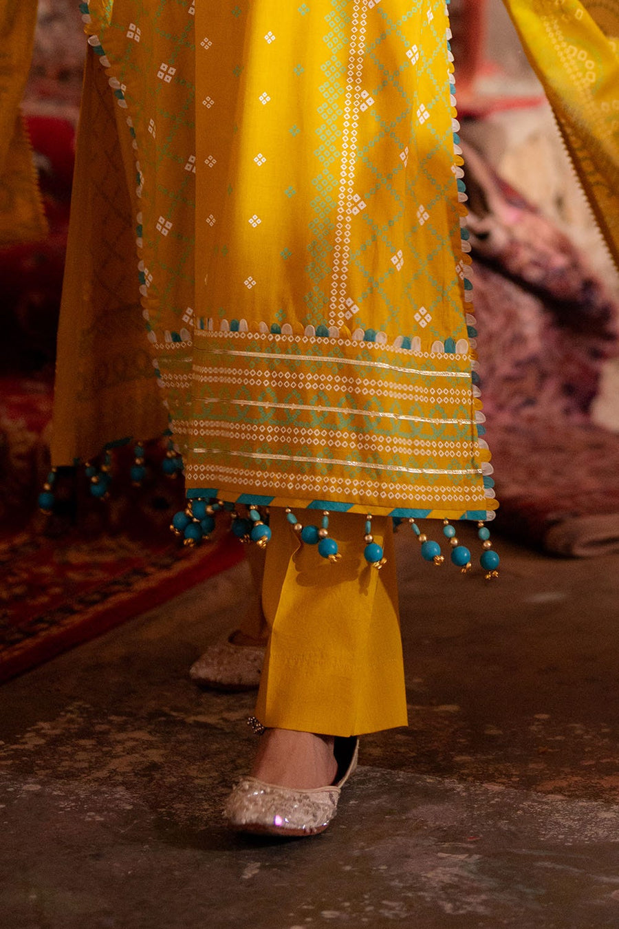 Gul Ahmed Chunri Printed Lawn Unstitched 3Pc Suit CL-52138 A