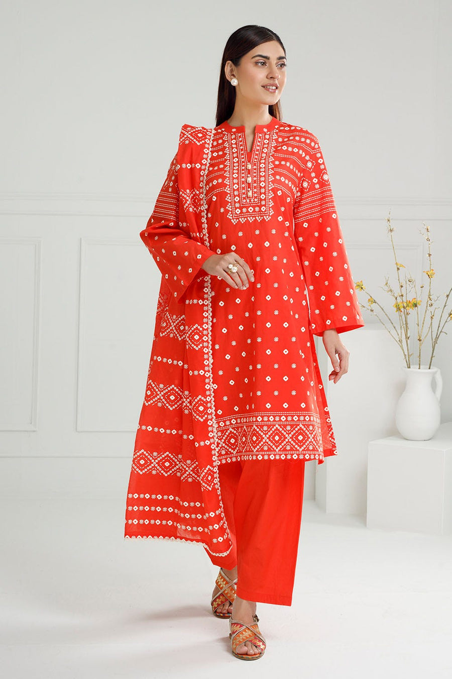 Gul Ahmed Chunri Printed Lawn Unstitched 3Pc Suit CL-52172 B