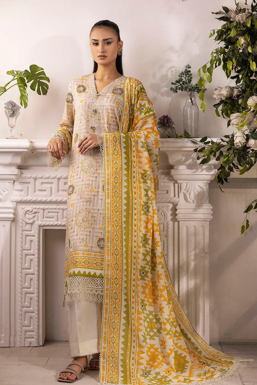Gul Ahmed Timeless Allure Embroidered Lawn Unstitched 3Pc Suit CL-52343