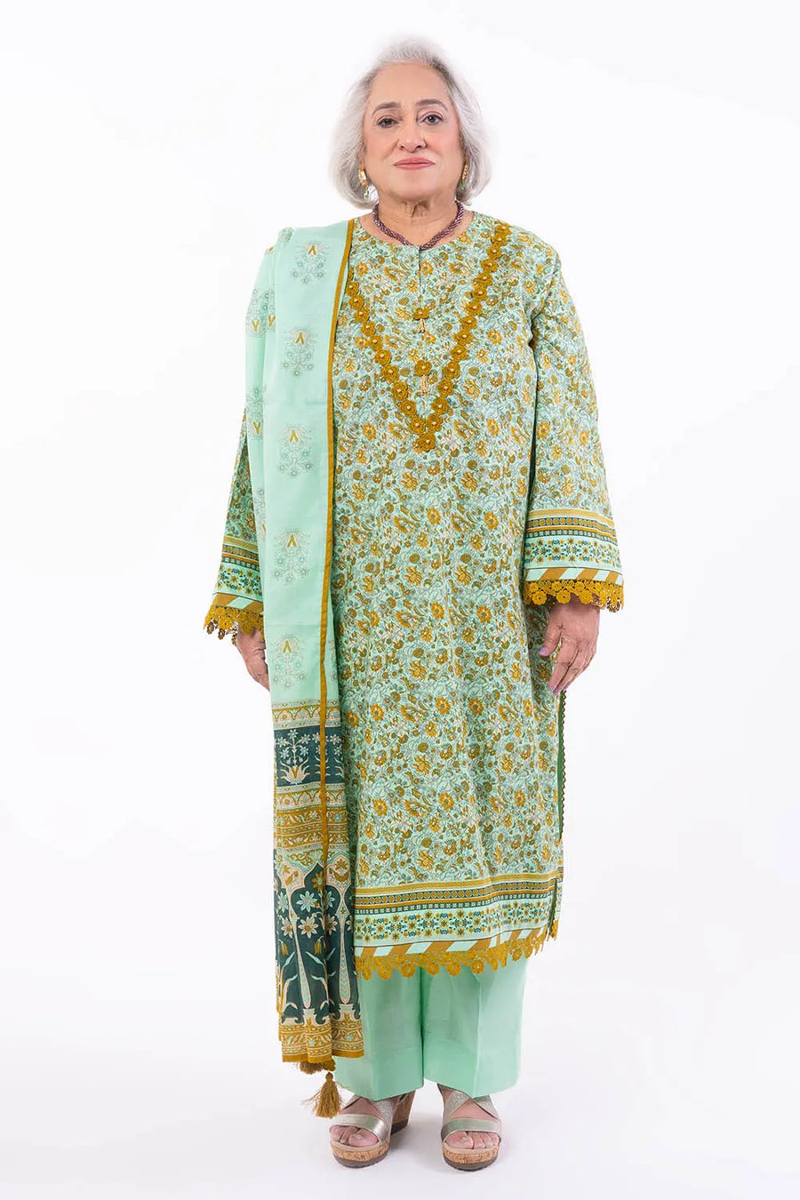 Gul Ahmed Tribute To Mother Unstitched Lawn 3Pc Suit CL-52372 B