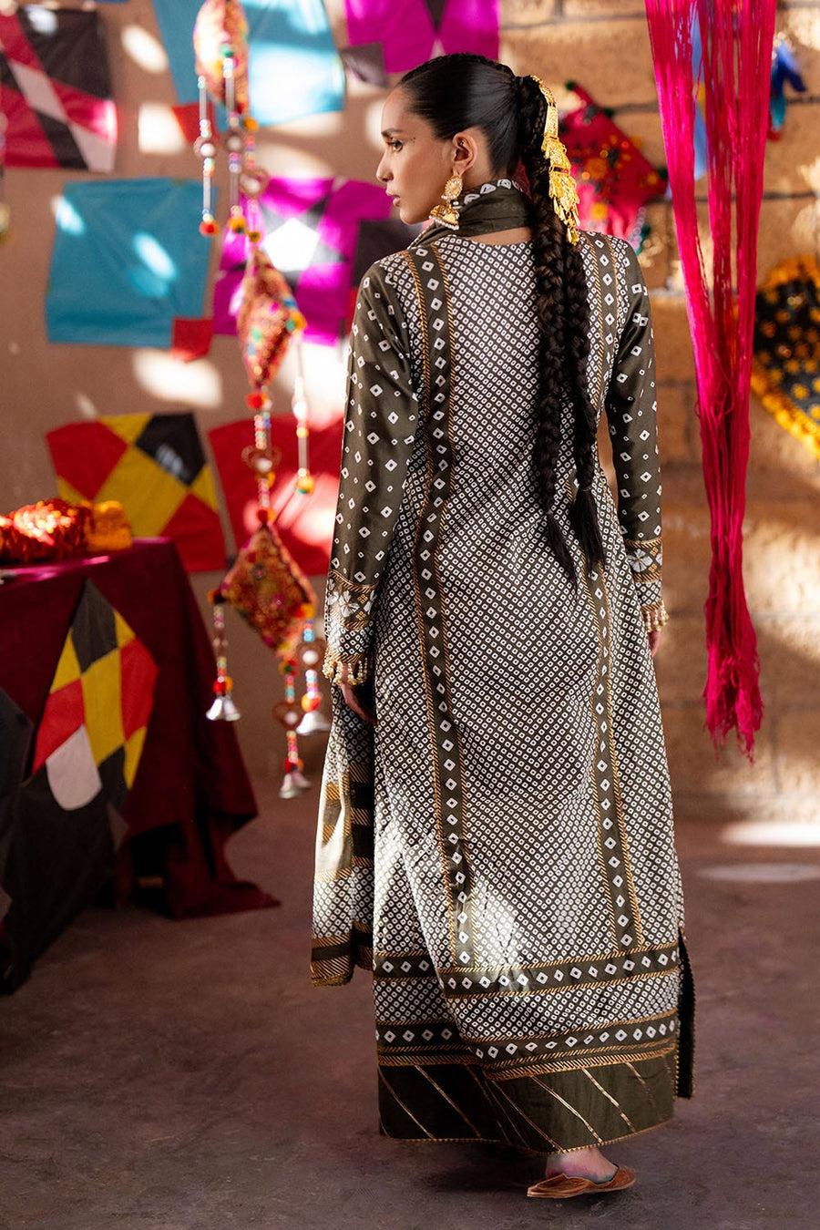 Gul Ahmed Chunri Printed Lawn Unstitched 3Pc Suit CL-52401 B