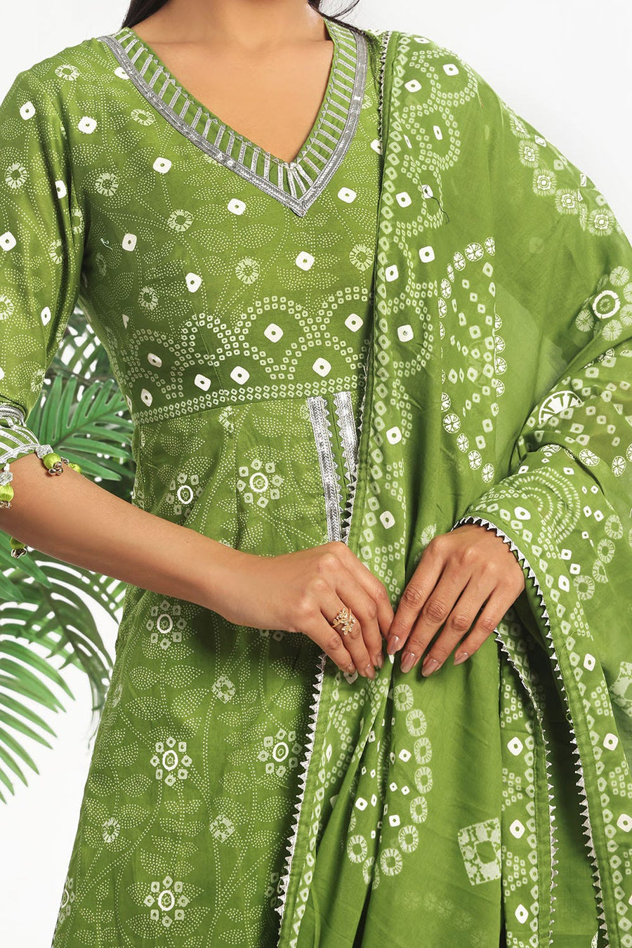 Gul Ahmed Chunri Printed Lawn Unstitched 3Pc Suit CL-52403 A