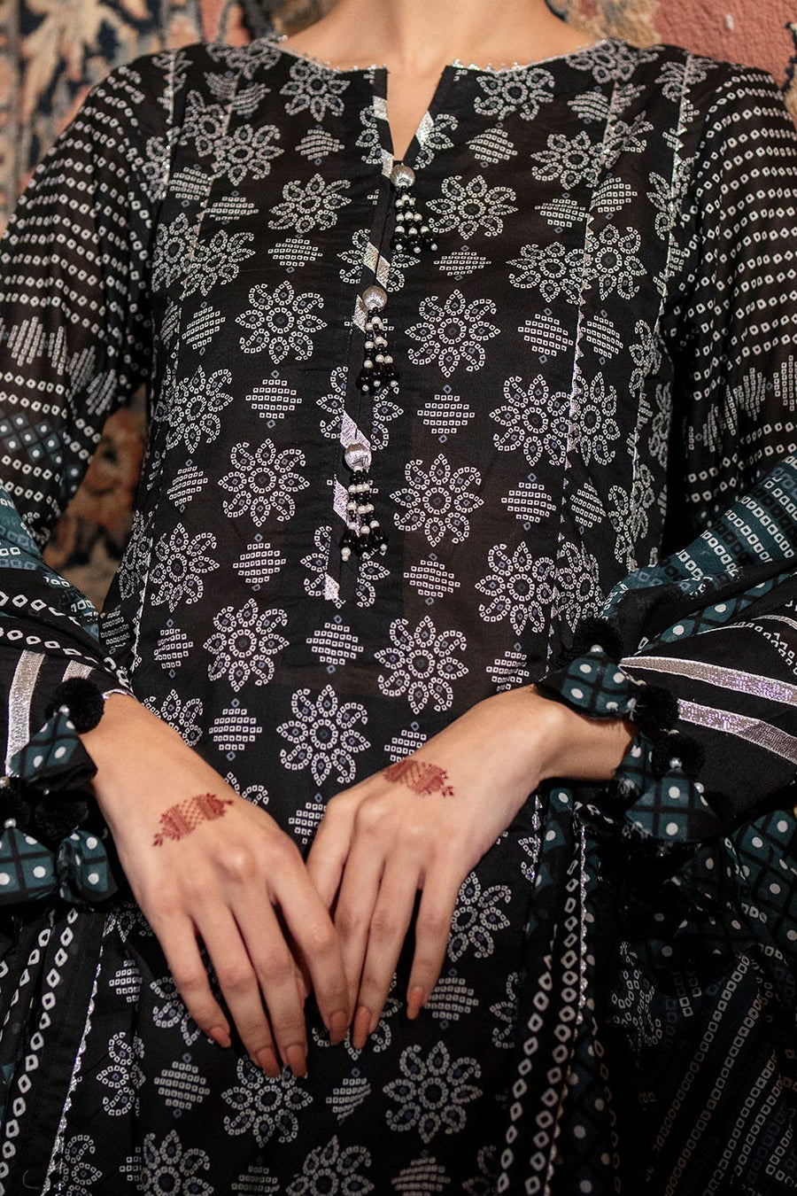 Gul Ahmed Chunri Printed Lawn Unstitched 3Pc Suit CL-52412 A