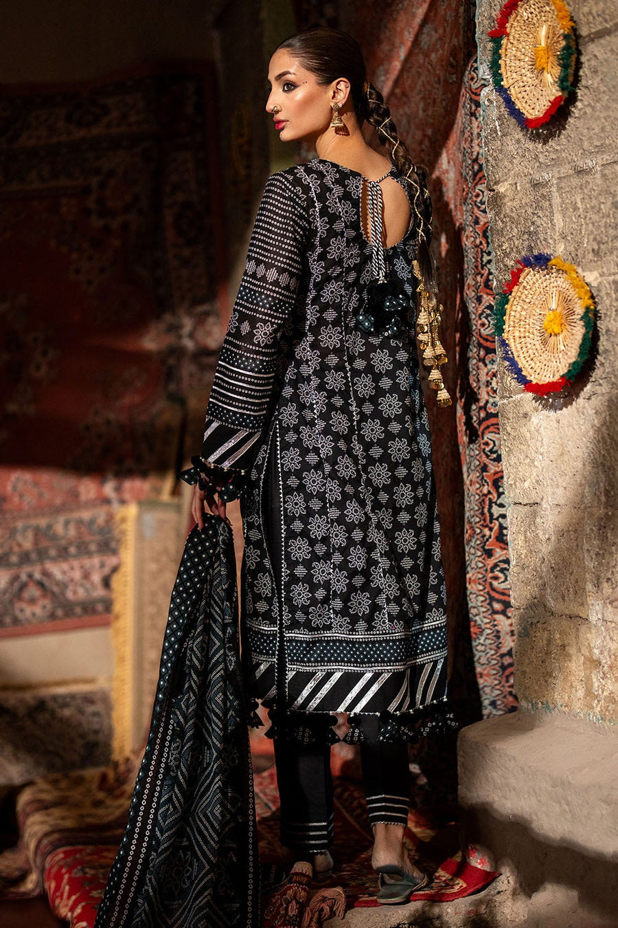 Gul Ahmed Chunri Printed Lawn Unstitched 3Pc Suit CL-52412 A
