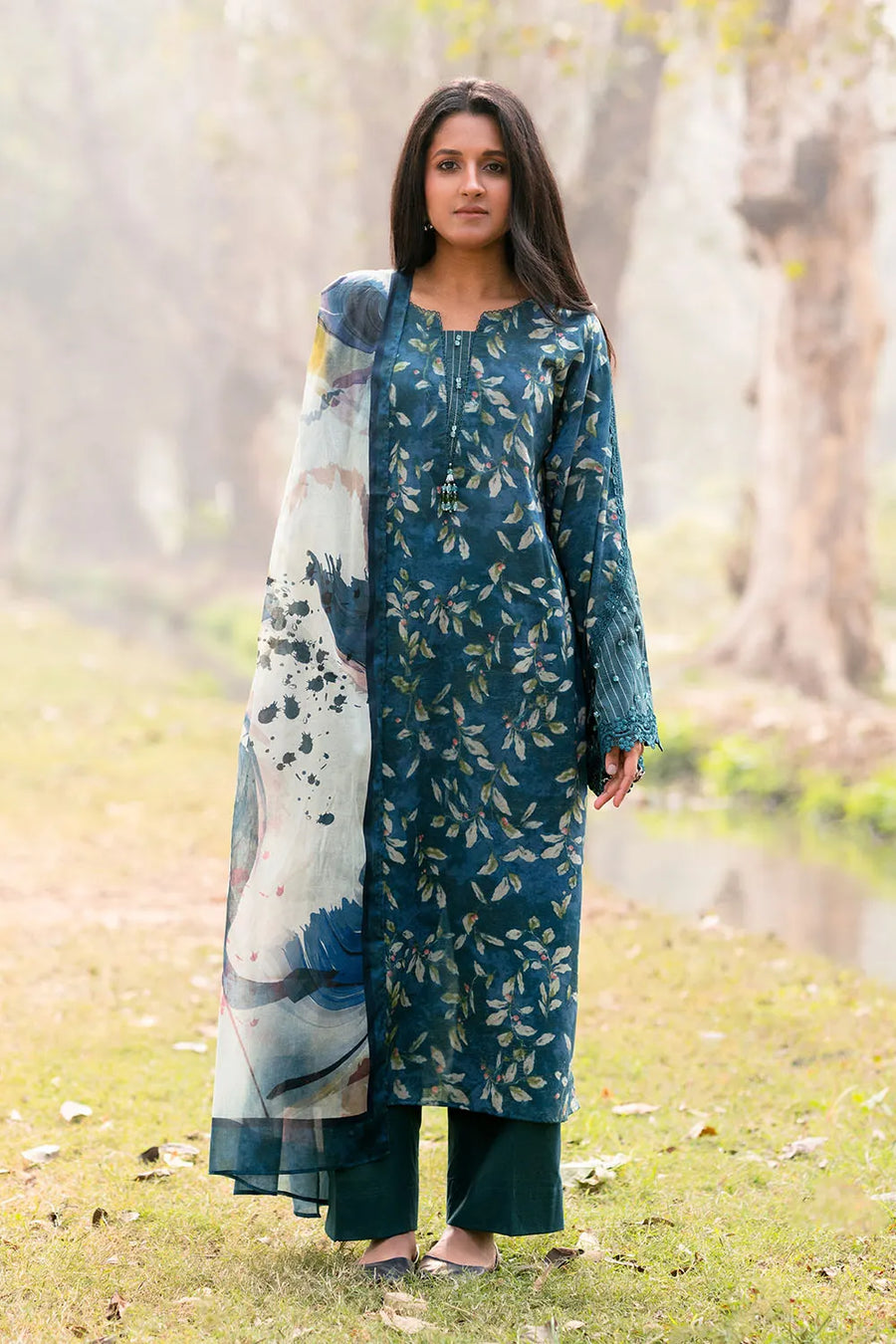 Gul Ahmed Dhoop Kinary Unstitched Printed Lawn 3Pc Suit CL-52435