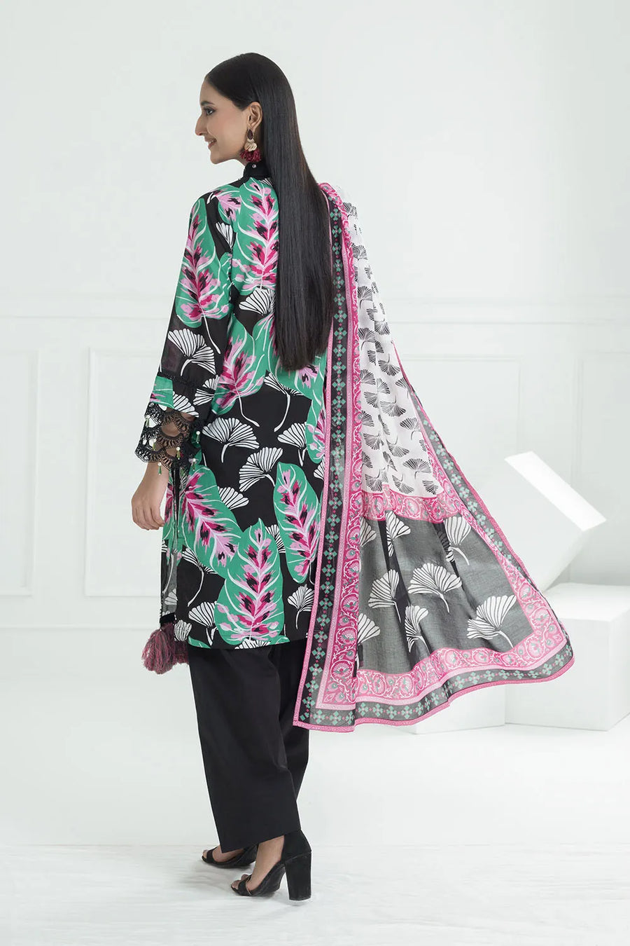 Gul Ahmed Dhoop Kinary Unstitched Printed Jacquard 3Pc Suit CL-52478