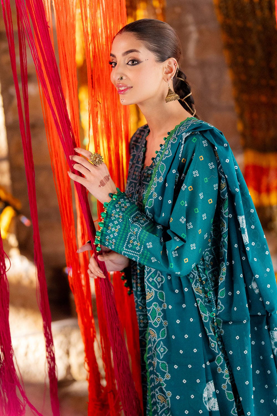 Gul Ahmed Chunri Printed Lawn Unstitched 3Pc Suit CL-52484 A