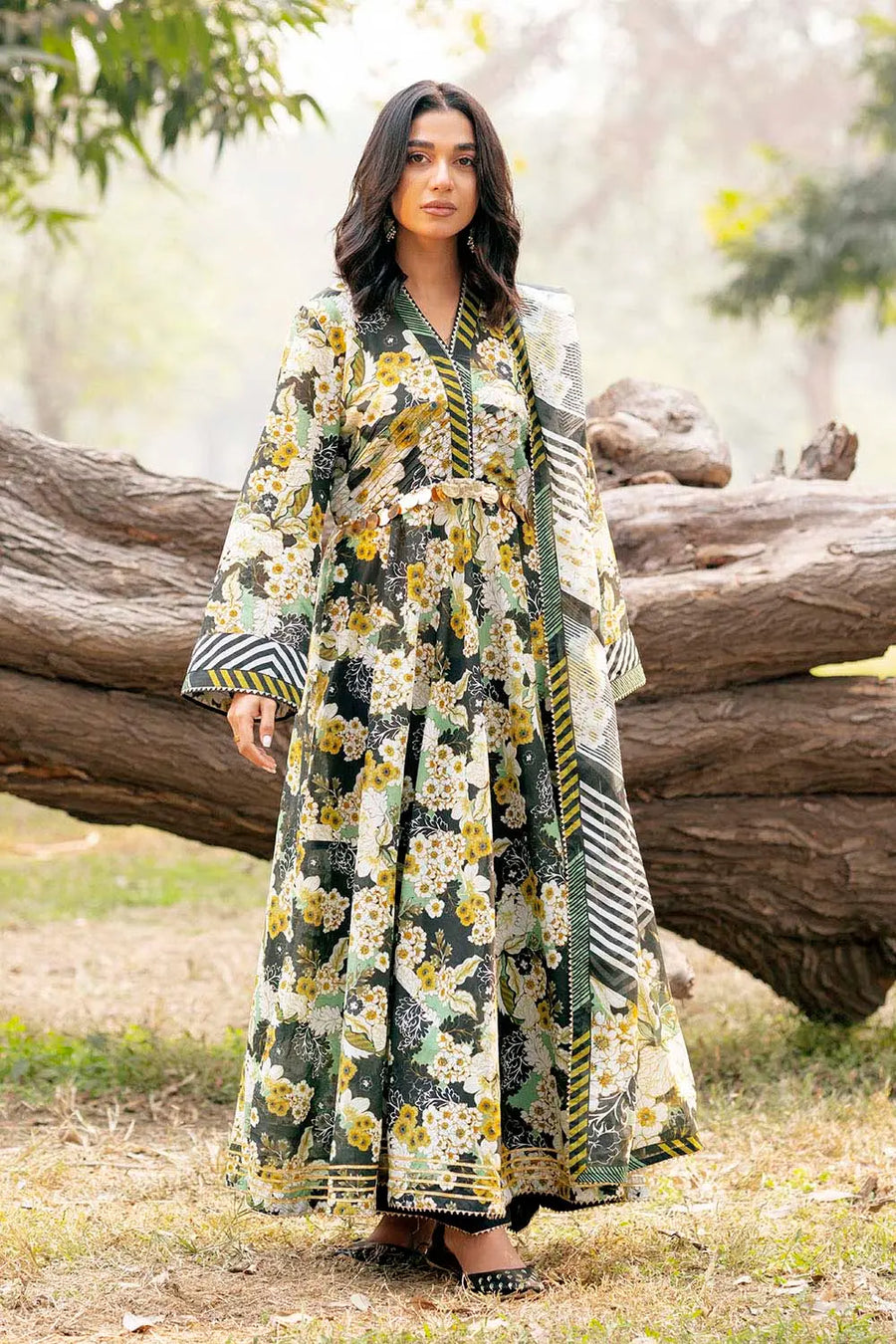 Gul Ahmed Dhoop Kinary Unstitched Printed Lawn 3Pc Suit CL-52487
