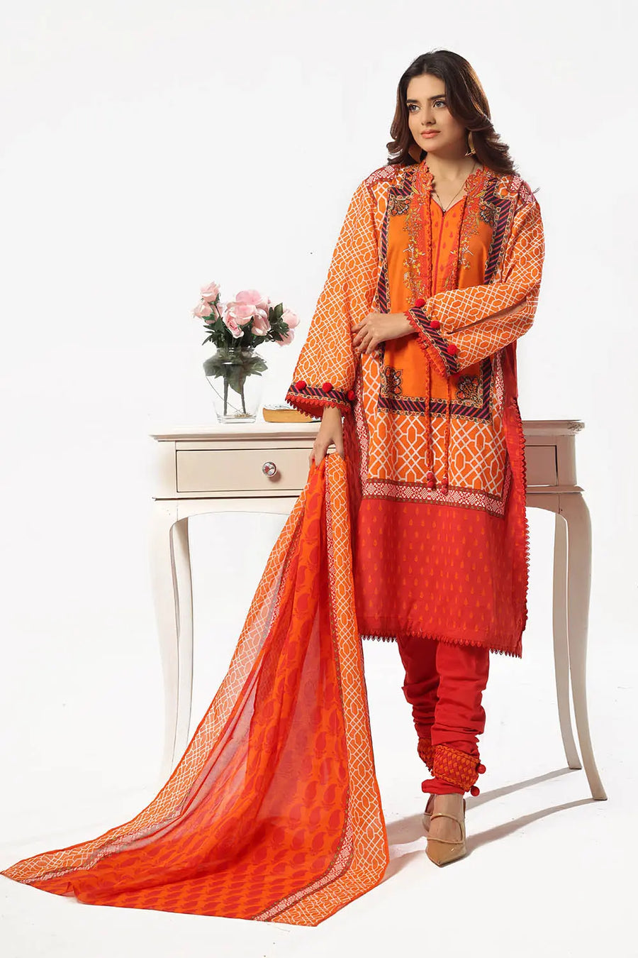 Gul Ahmed The joy Of Summer Printed Lawn Unstitched 3Pc Suit CL-52510