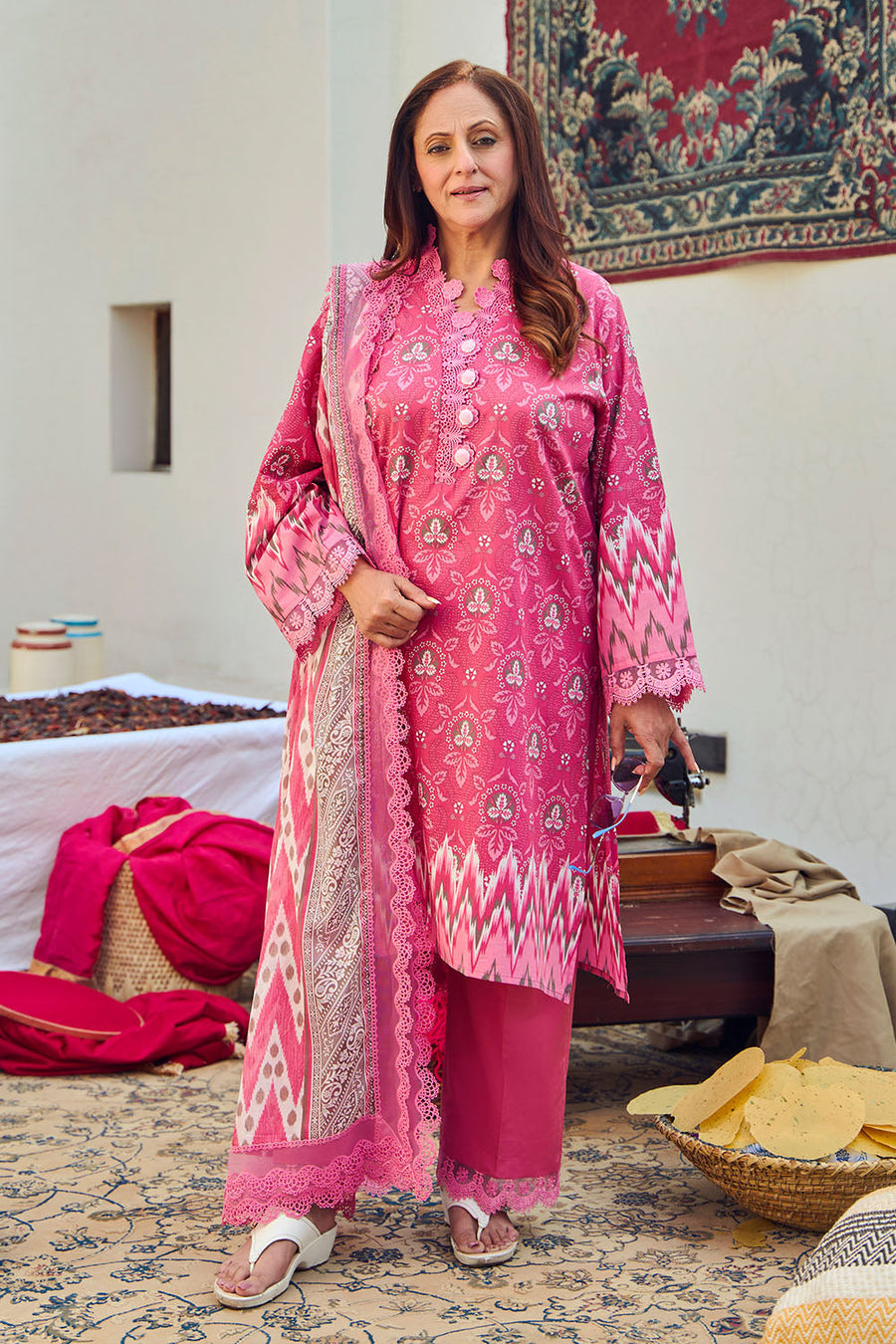 Gul Ahmed Tribute to Mothers Printed Lawn Unstitched 3Pc Suit CL-52663 A