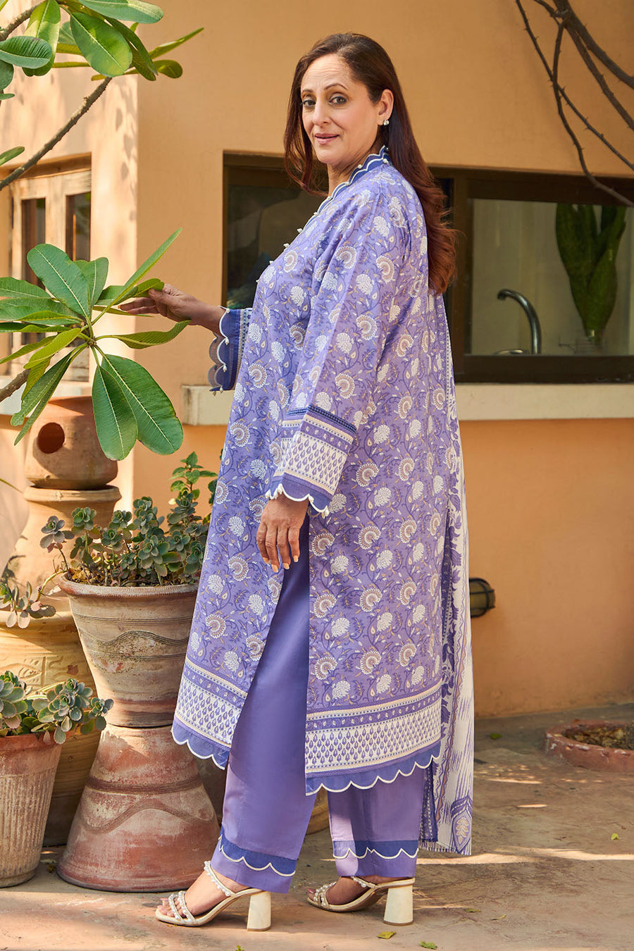 Gul Ahmed Tribute to Mothers Printed Lawn Unstitched 3Pc Suit CL-52692 A