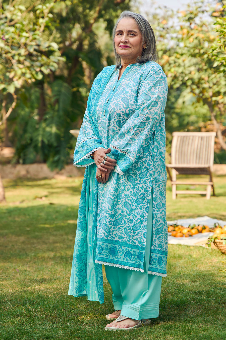 Gul Ahmed Tribute to Mothers Printed Lawn Unstitched 3Pc Suit CL-52704 A