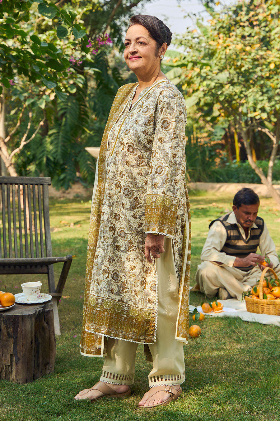 Gul Ahmed Tribute to Mothers Printed Lawn Unstitched 3Pc Suit CL-62052 B