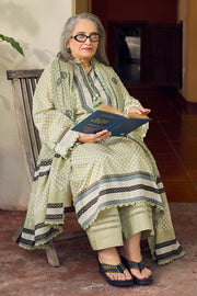 Gul Ahmed Tribute to Mothers Printed Lawn Unstitched 3Pc Suit CL-62103 B