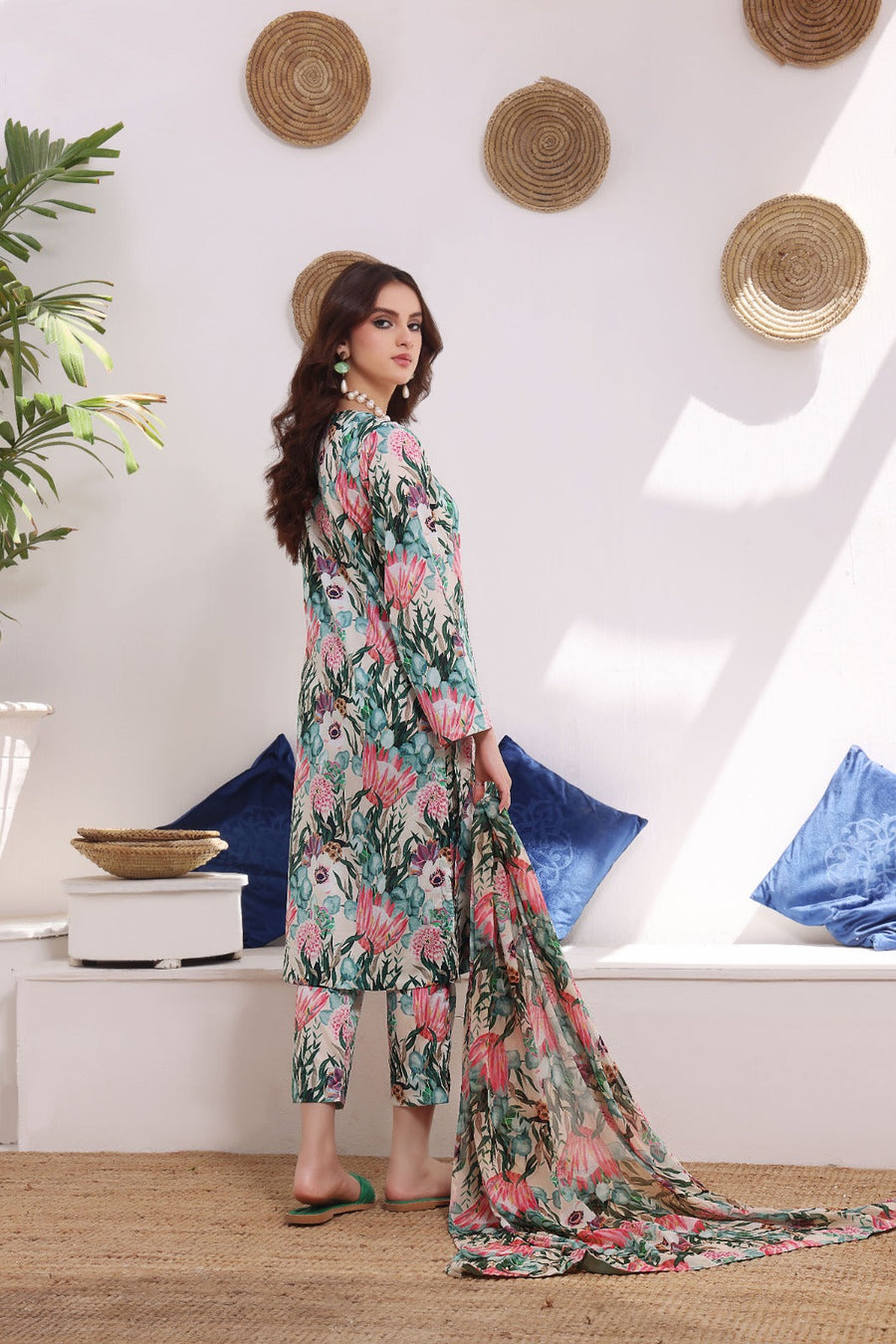 Feathers Premium Printed Lawn Unstitched 3Pc Suit CLASSIC ALLEY-FT220