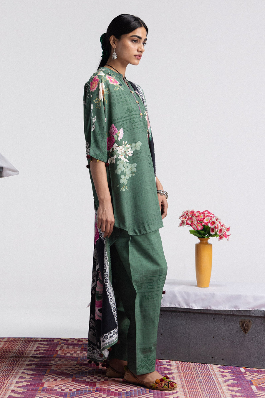Coco by Zara Shahjahan Prints Linen Unstitched 3Pc Suit D-02B HANA
