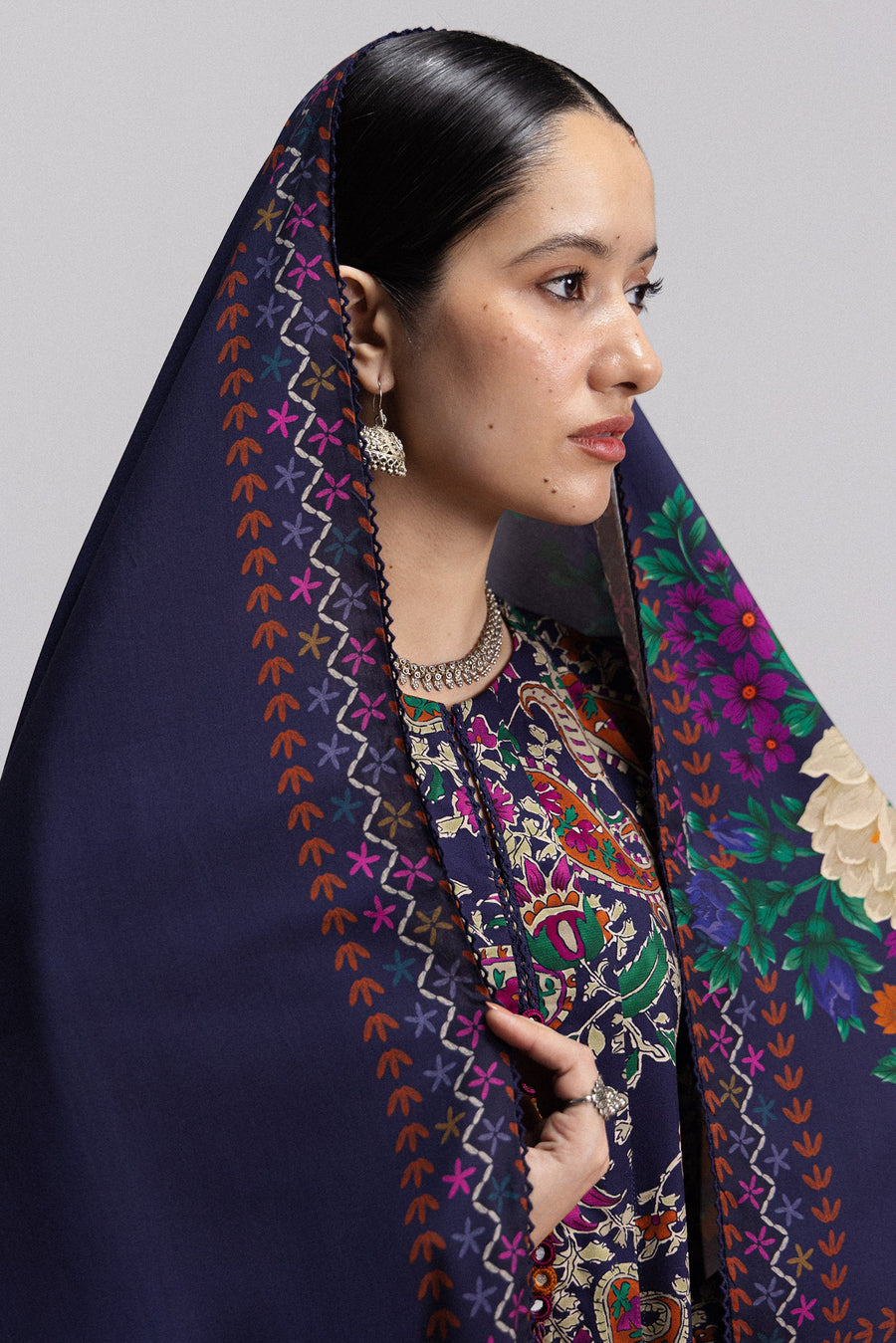 Coco by Zara Shahjahan Prints Linen Unstitched 3Pc Suit D-06A SOFIA