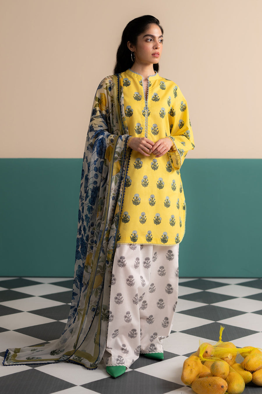 Coco by Zara Shahjahan Prints Unstitched Lawn 3Pc Suit D-04A ZOFI