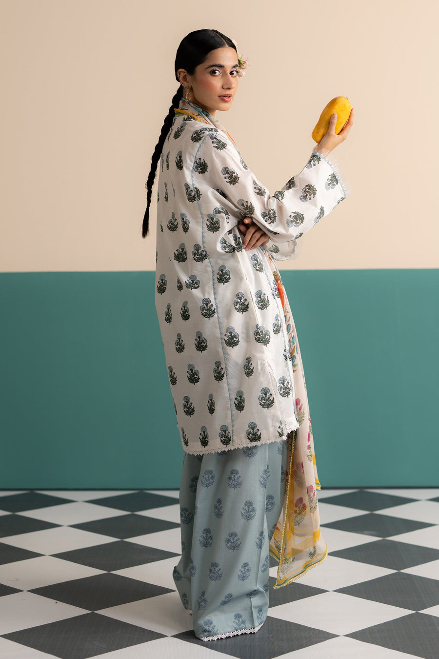 Coco by Zara Shahjahan Prints Unstitched Lawn 3Pc Suit D-04B ZOFI