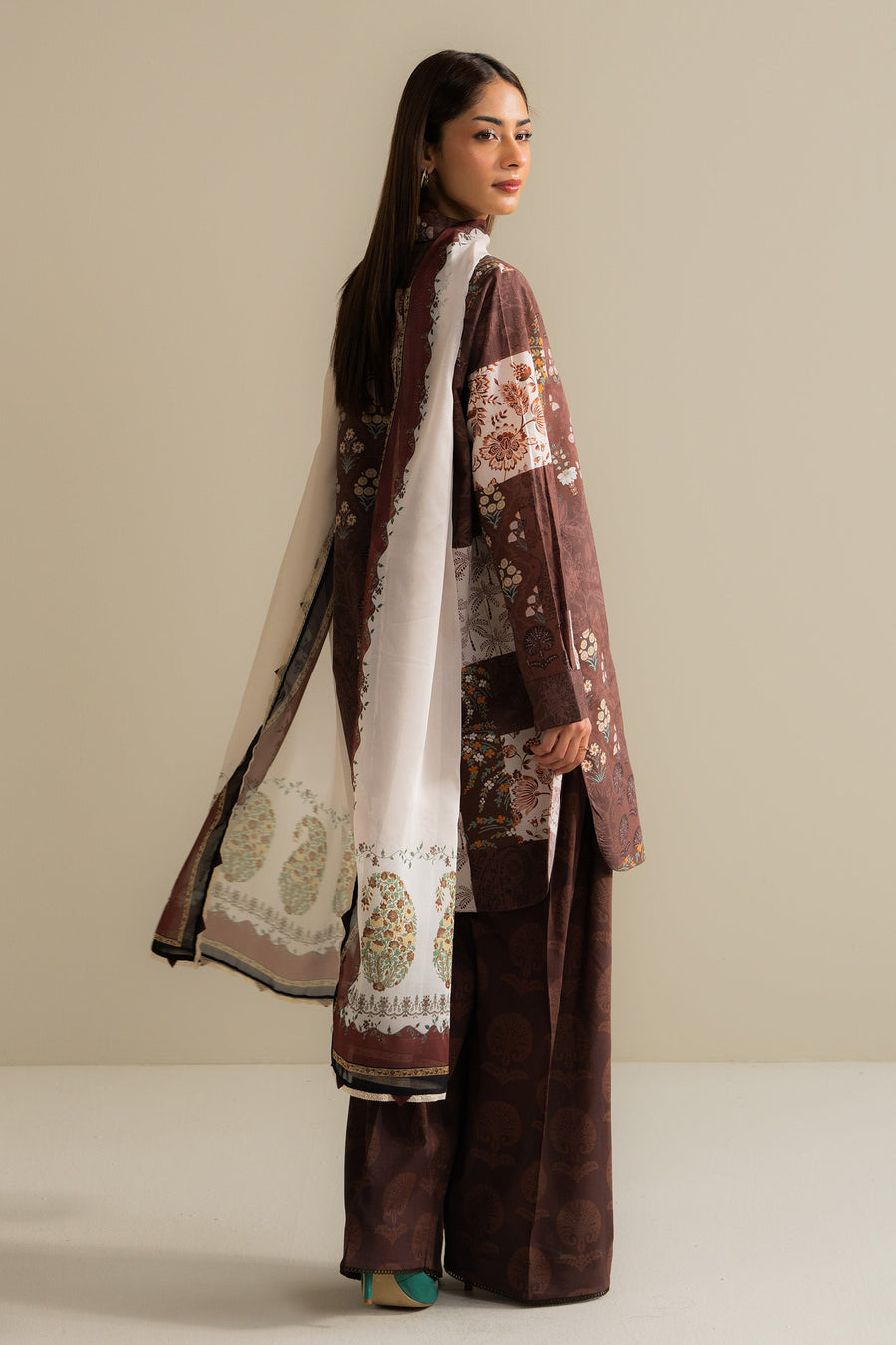 Coco by Zara Shahjahan Prints Unstitched Lawn 3Pc Suit D-05B MEVI