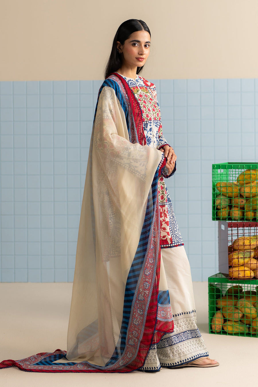 Coco by Zara Shahjahan Prints Unstitched Lawn 3Pc Suit D-08A ELRA