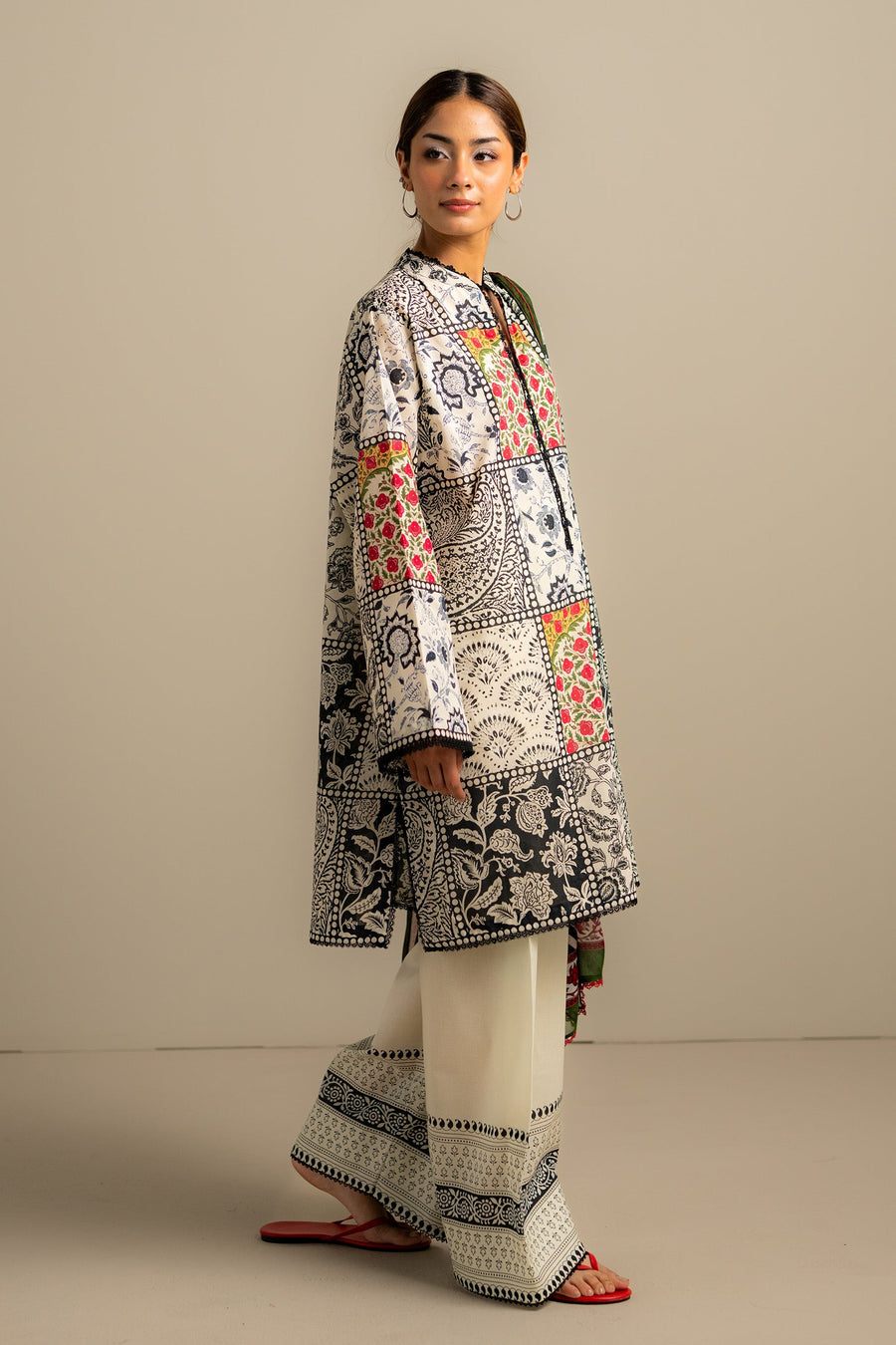 Coco by Zara Shahjahan Prints Unstitched Lawn 3Pc Suit D-08B ELRA