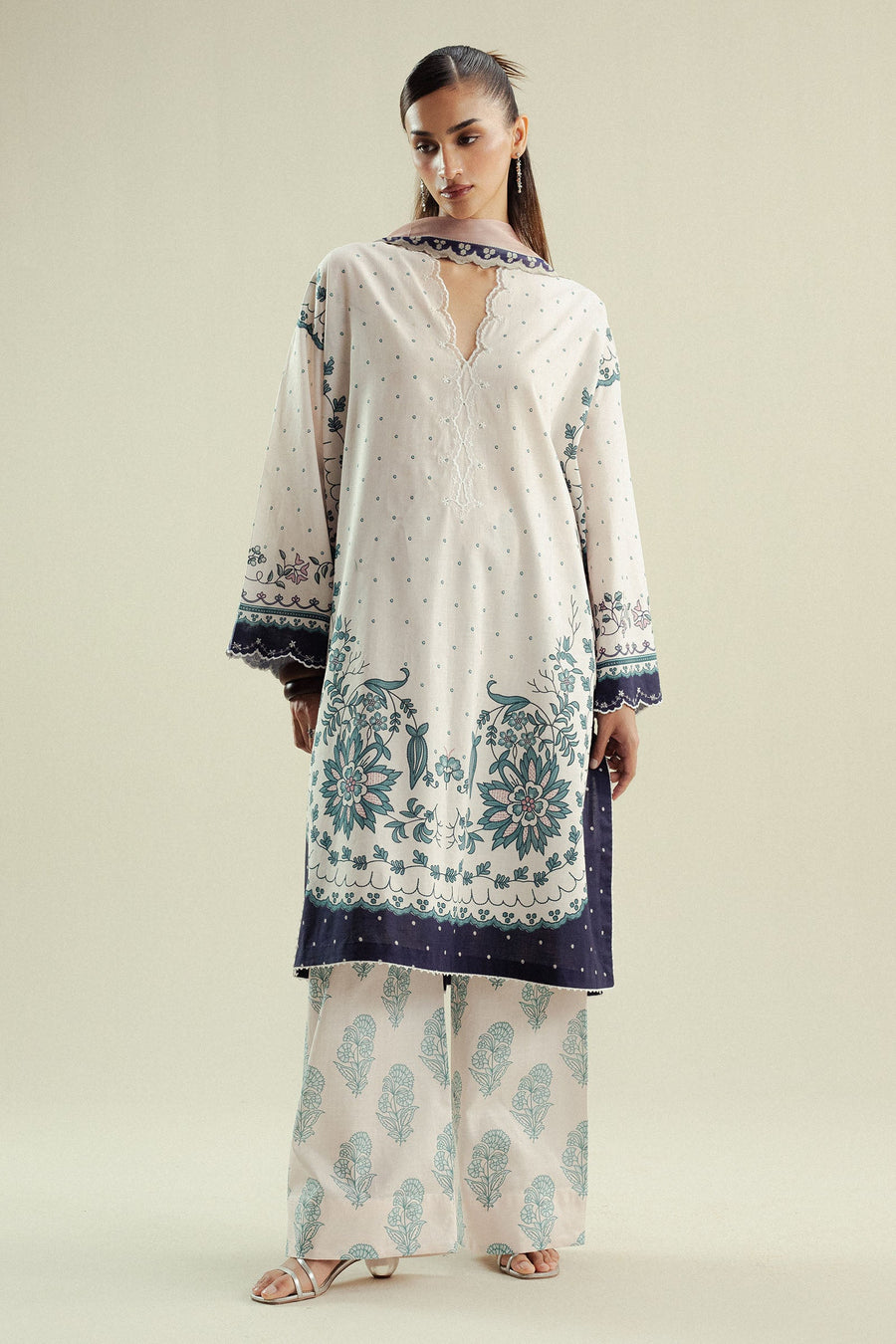 Coco by Zara Shahjahan Prints Unstitched Cotton 3Pc Suit D-02B Muse