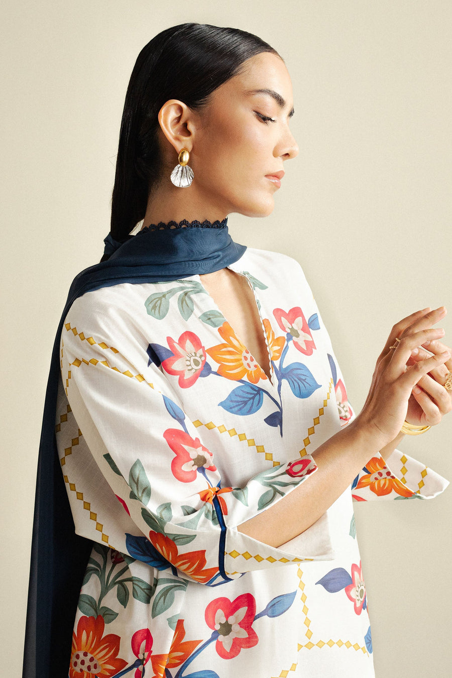 Coco by Zara Shahjahan Prints Unstitched Cotton 3Pc Suit D-03A Loom