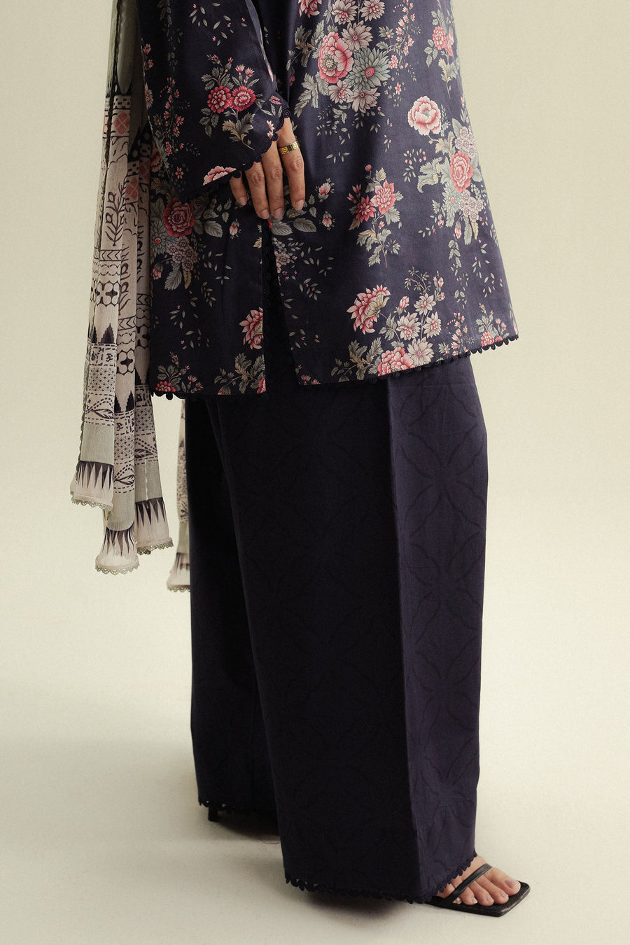Coco by Zara Shahjahan Prints Unstitched Cotton 3Pc Suit D-04A Aster