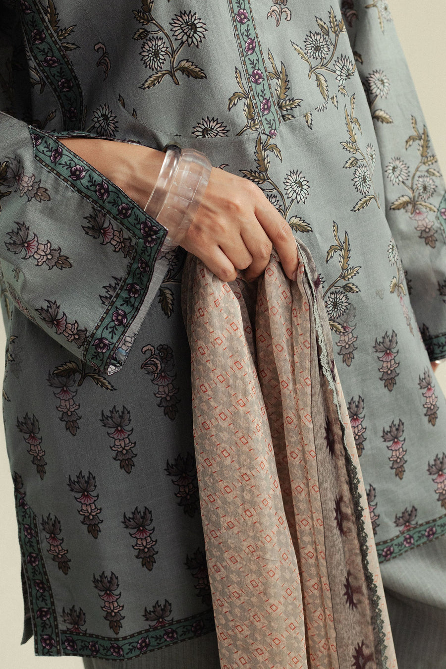 Coco by Zara Shahjahan Prints Unstitched Cotton 3Pc Suit D-05B Fable