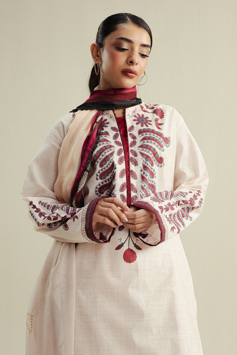 Coco by Zara Shahjahan Prints Unstitched Cambric 3Pc Suit D-07B Lilt