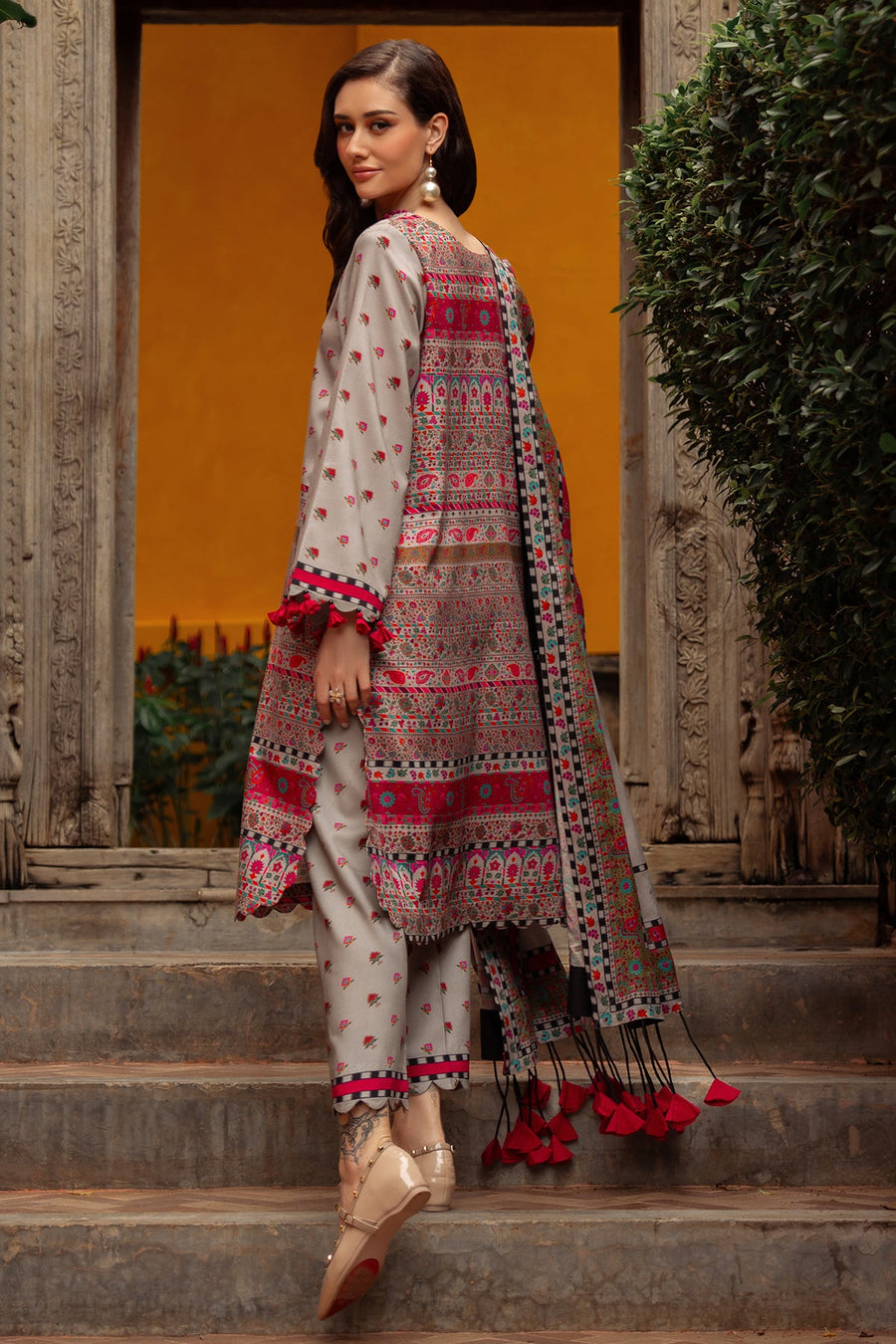 Charizma C-Print Vol-01 Printed Linen Unstitched 3Pc Suit CPW5-01